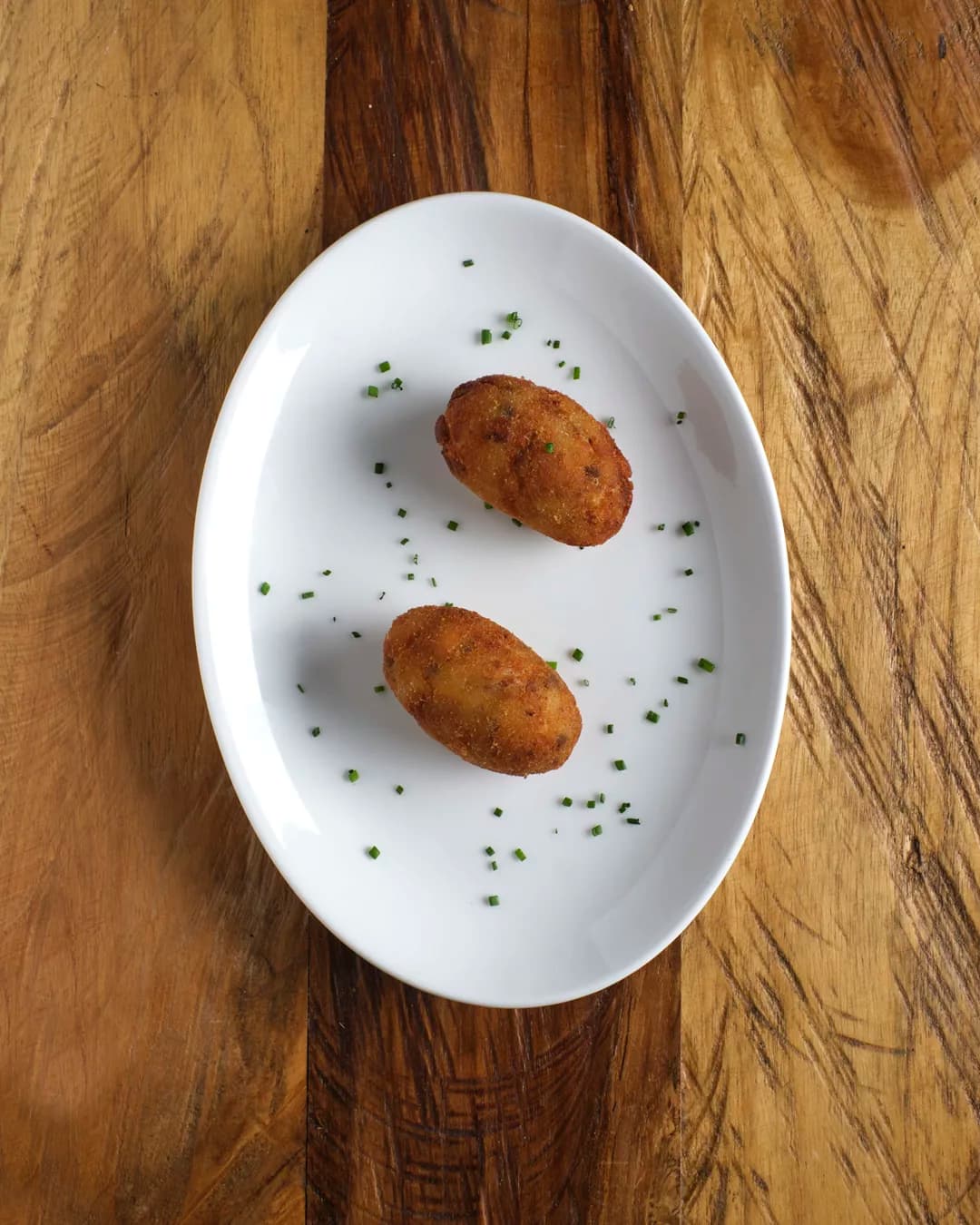 Croquetas cremosas de gambas al ajillo